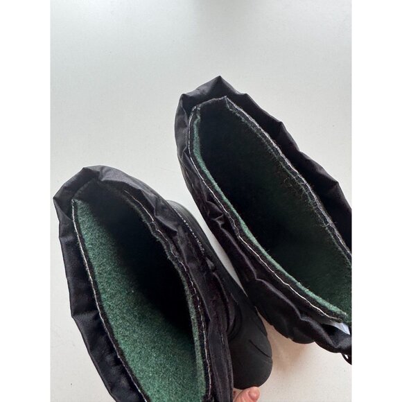 Kids' SOREL Flurry Black Winter Waterproof Lug Sole Winter Snow Boots, Size 6 - Picture 10 of 12